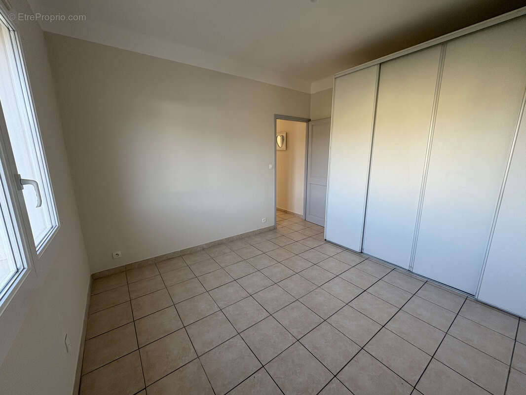 Appartement à SIX-FOURS-LES-PLAGES