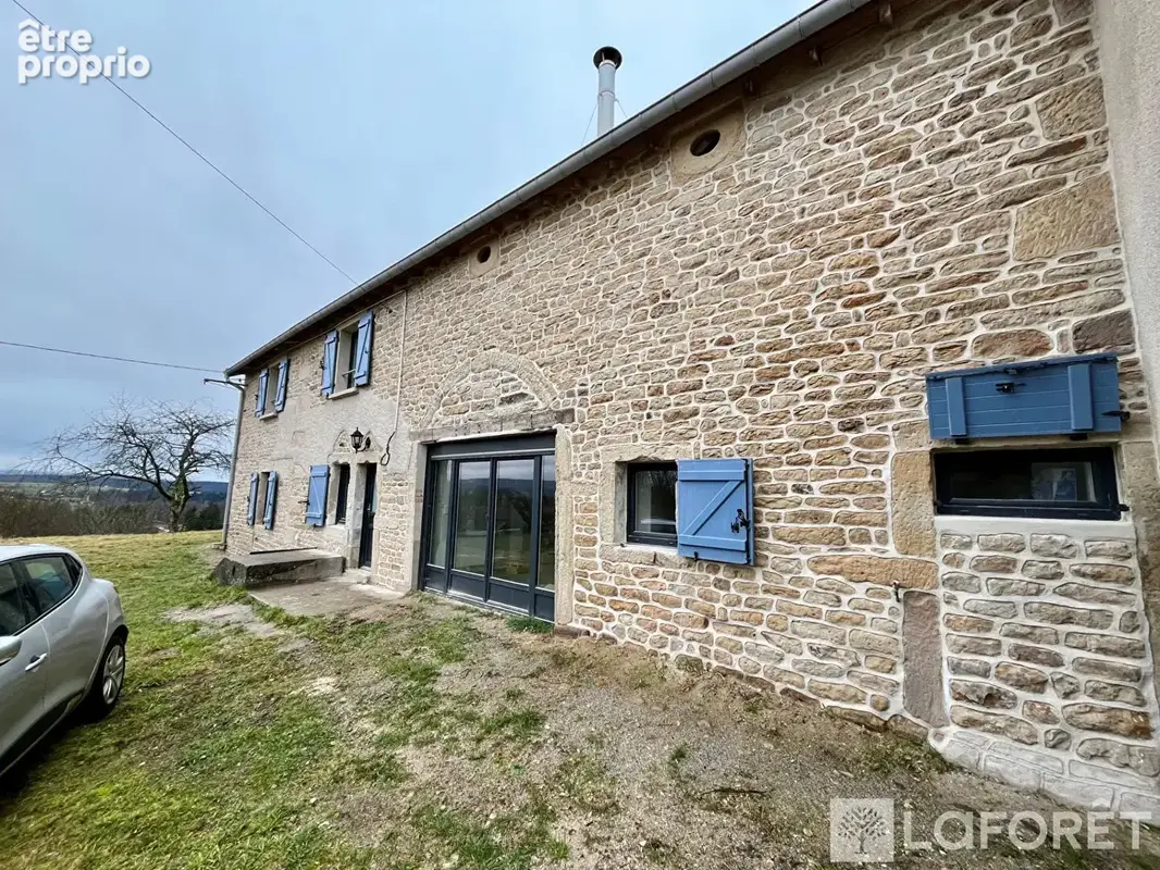 Maison à URIMENIL