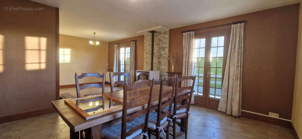 Maison à GRANDCAMP-MAISY