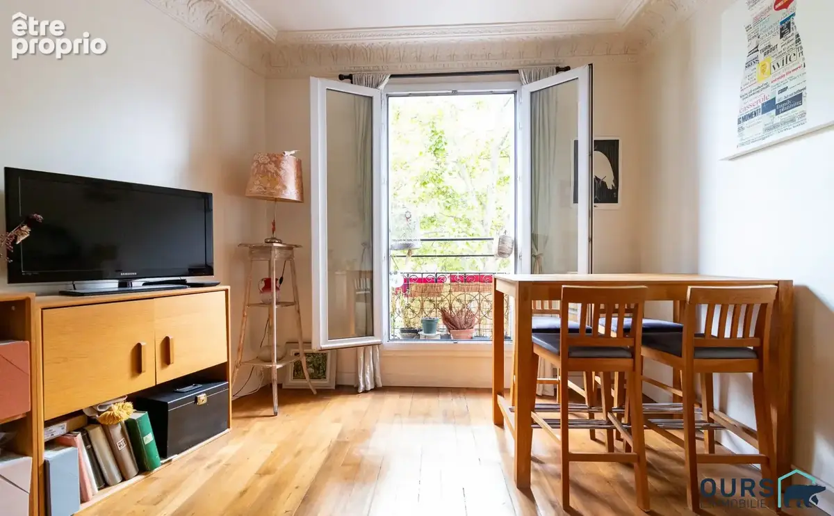 Appartement 3 pièces 52 m² à vendre à Saint-Denis (93200) - photo 3