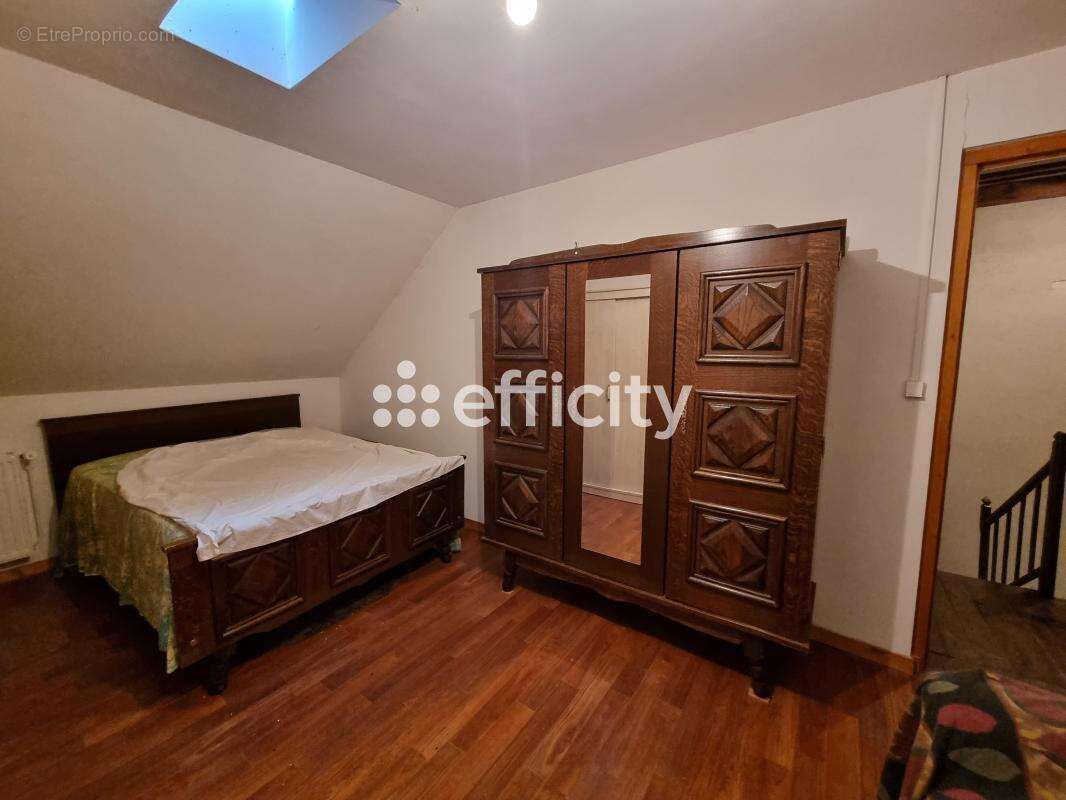 Maison à ALBARET-SAINTE-MARIE