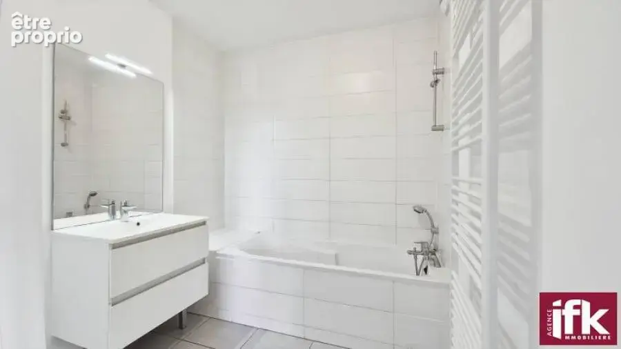 Colmar : Appartement 3 pièces avec balcon, ascenseur et deux parkings - photo 11