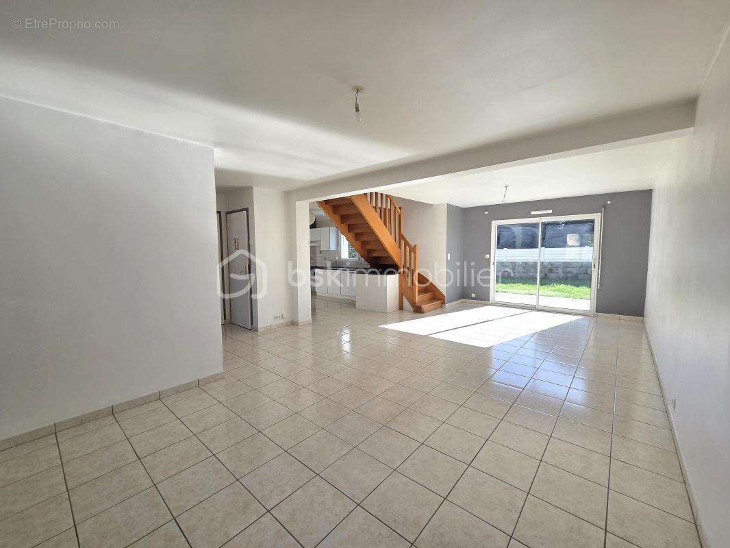 Maison 92 m² de 4 chambres – vie de plain-pied – Ploemeur / Lorient avec Garage - photo 4