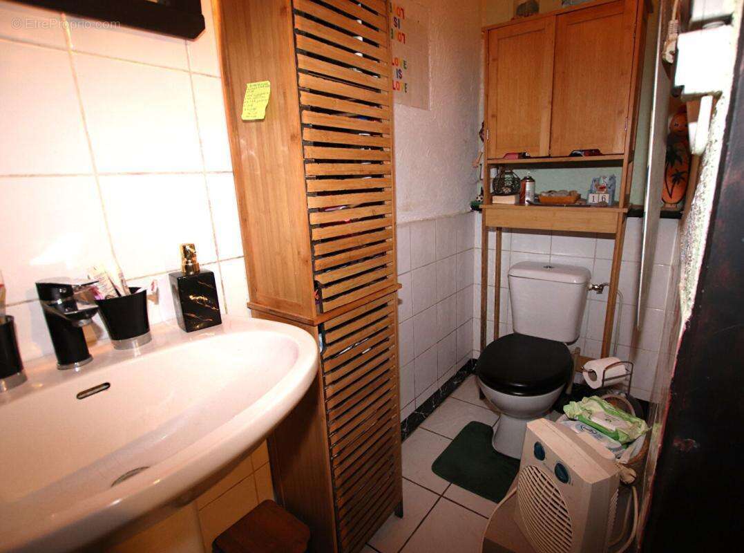 Maison à VILLEFRANCHE-DE-PANAT