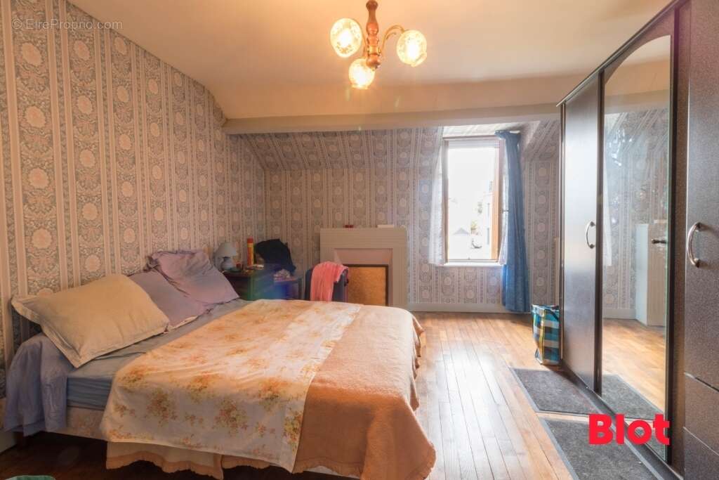 Maison 95 m² à Antrain  - photo 4