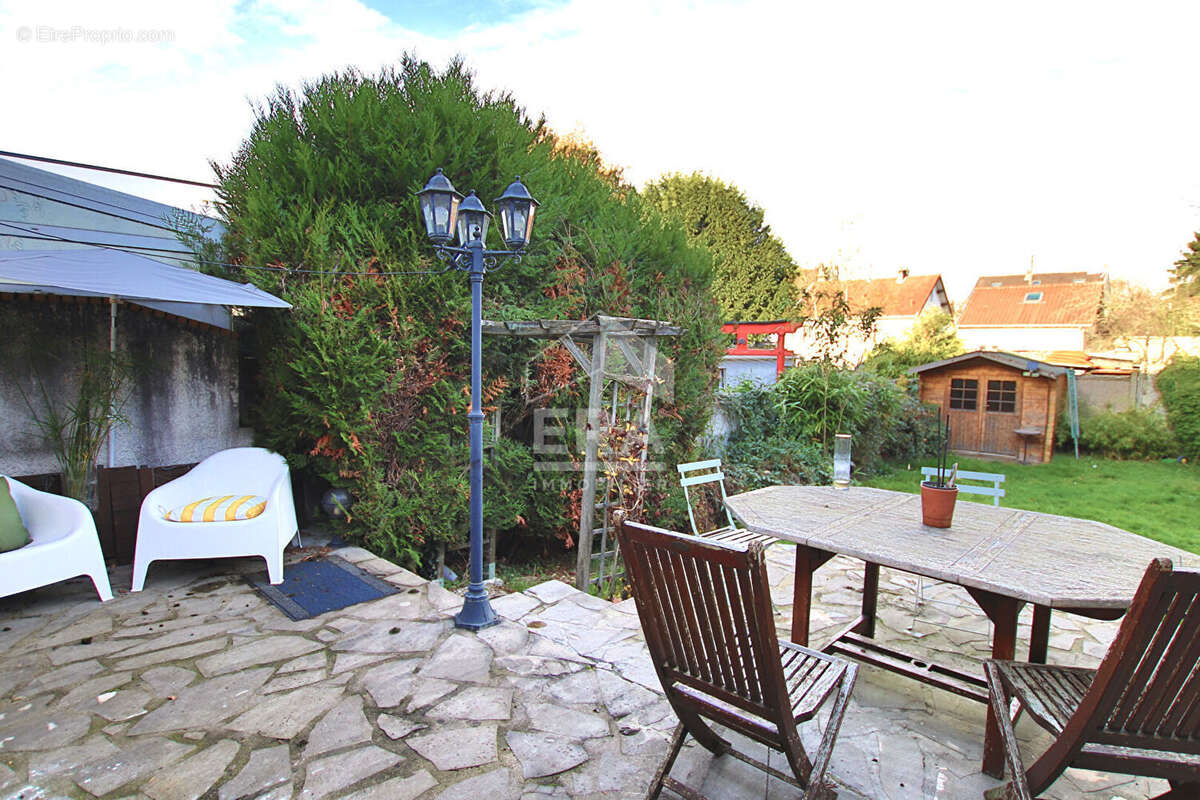 Maison à CHAMPIGNY-SUR-MARNE