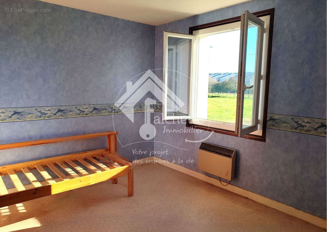 Maison à AIGUEPERSE