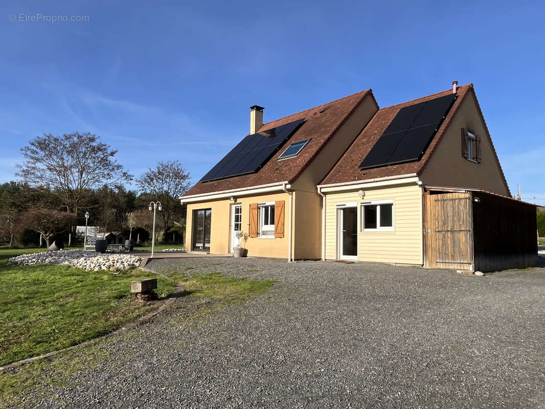 Maison à SAINT-MARS-DE-LOCQUENAY