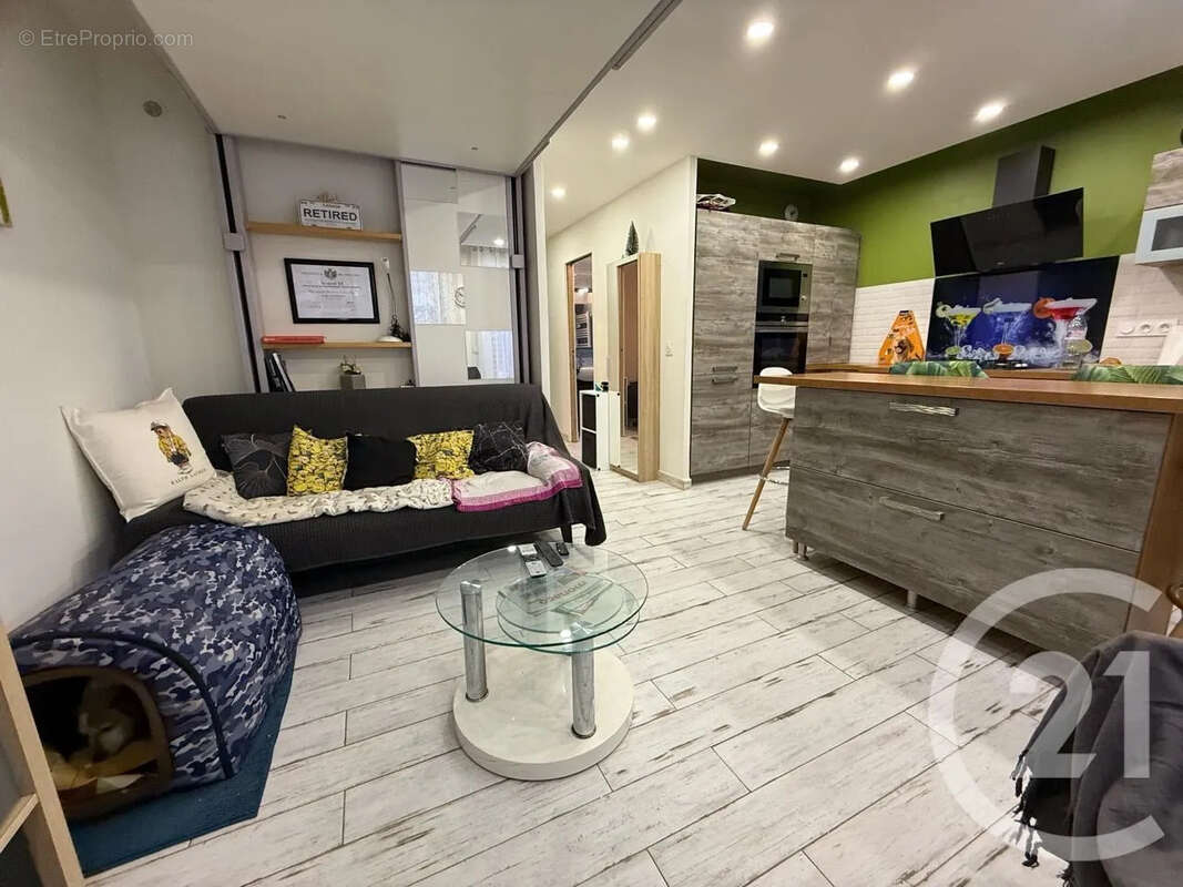 Appartement à ROQUEBRUNE-CAP-MARTIN