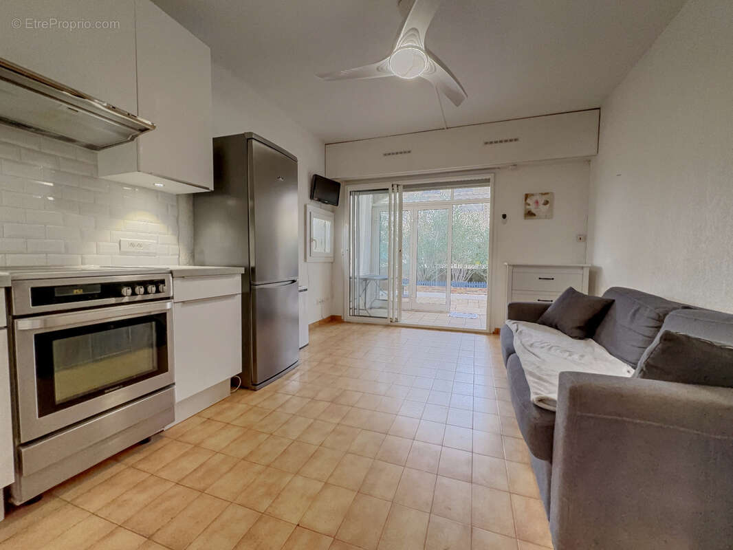 Appartement à HYERES