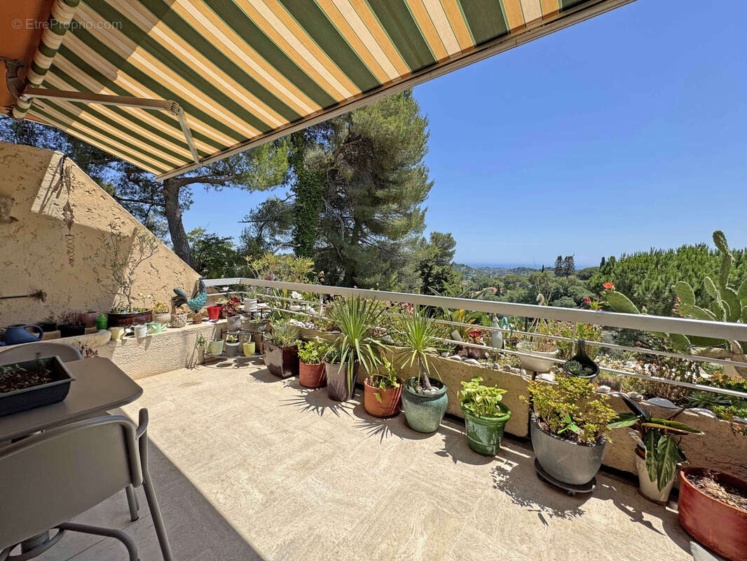 Vence - 2 pièces de 69,2 m2, terrasses de 22 m2 - Vue mer - photo 7