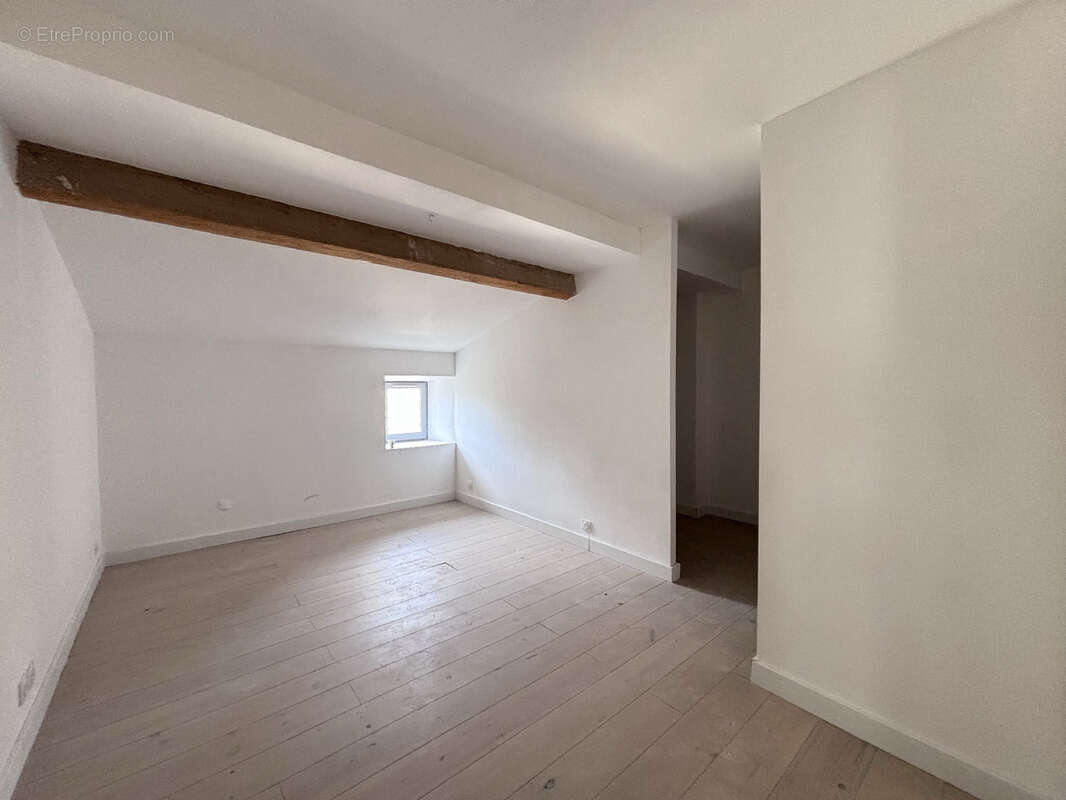 Appartement à SOMMIERES