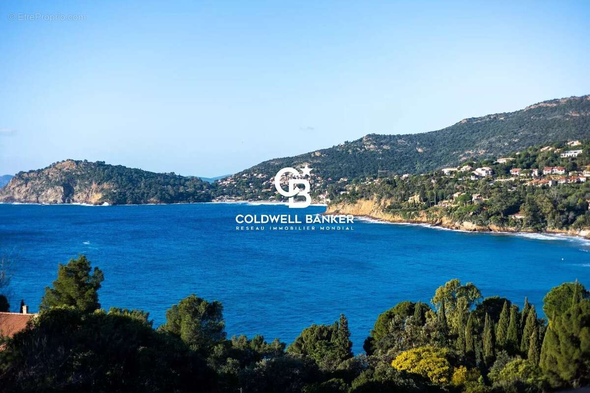 Maison à RAYOL-CANADEL-SUR-MER