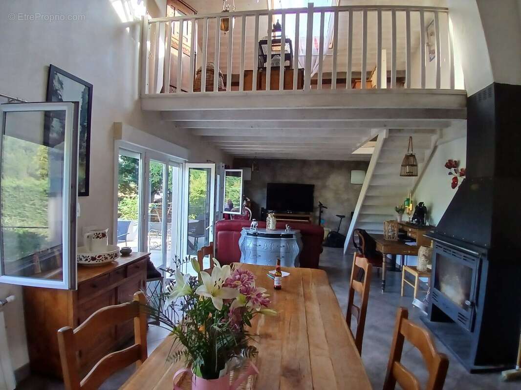 Maison 225 m² à Retournac  - photo 2