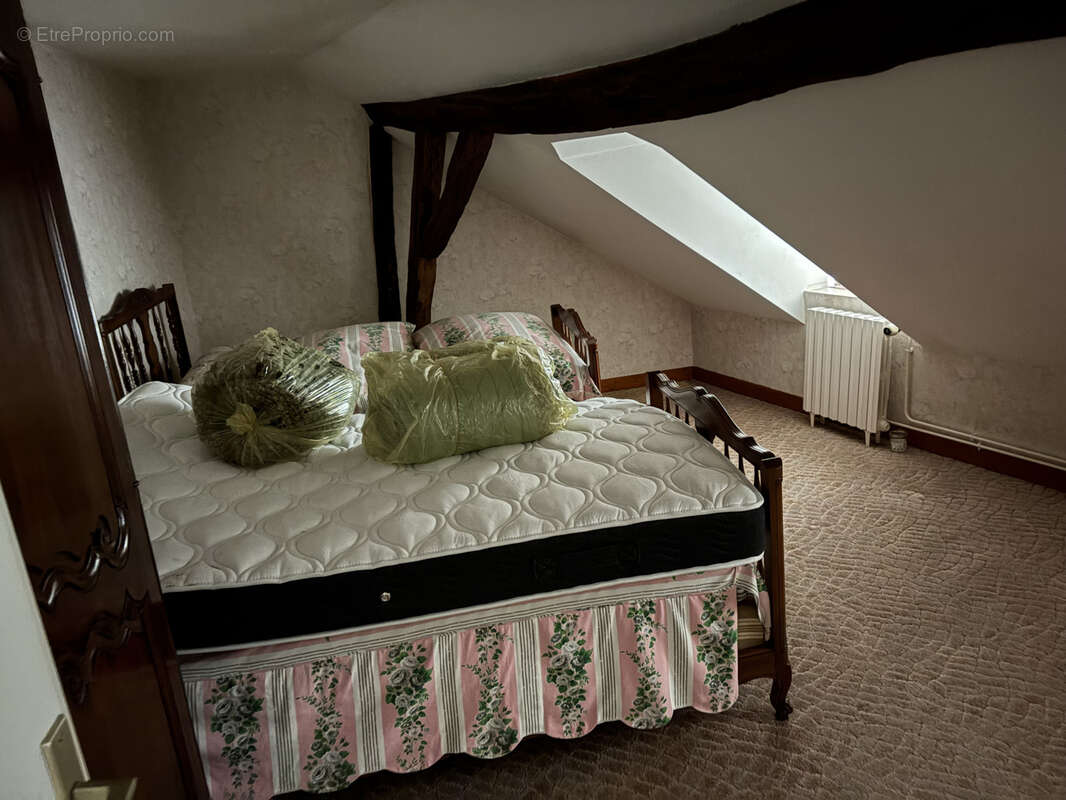 Maison à CHATELLERAULT