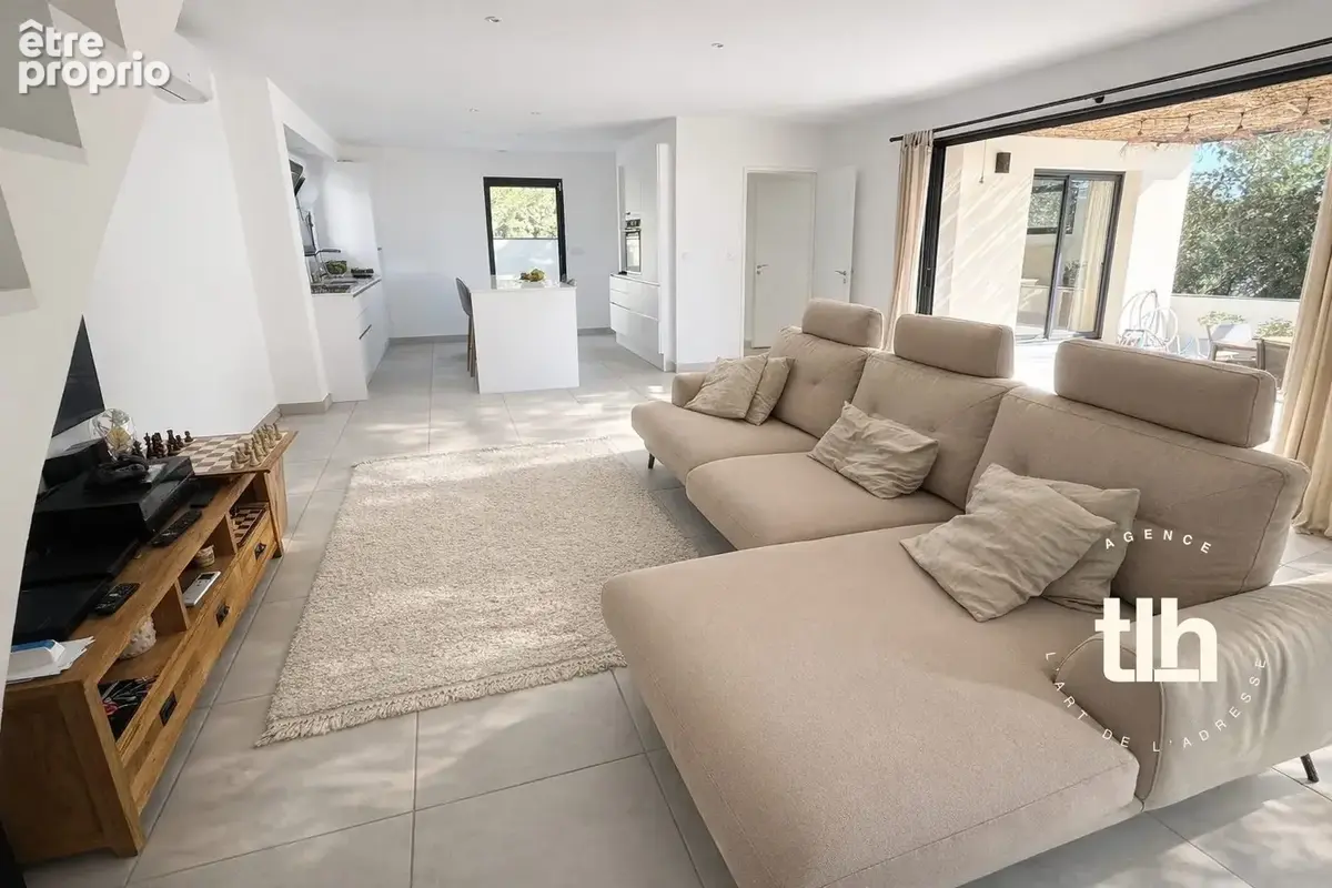 Maison 5 pièces 131 m² à vendre à Saint-Genies-Des-Mourgues (34160) - photo 6