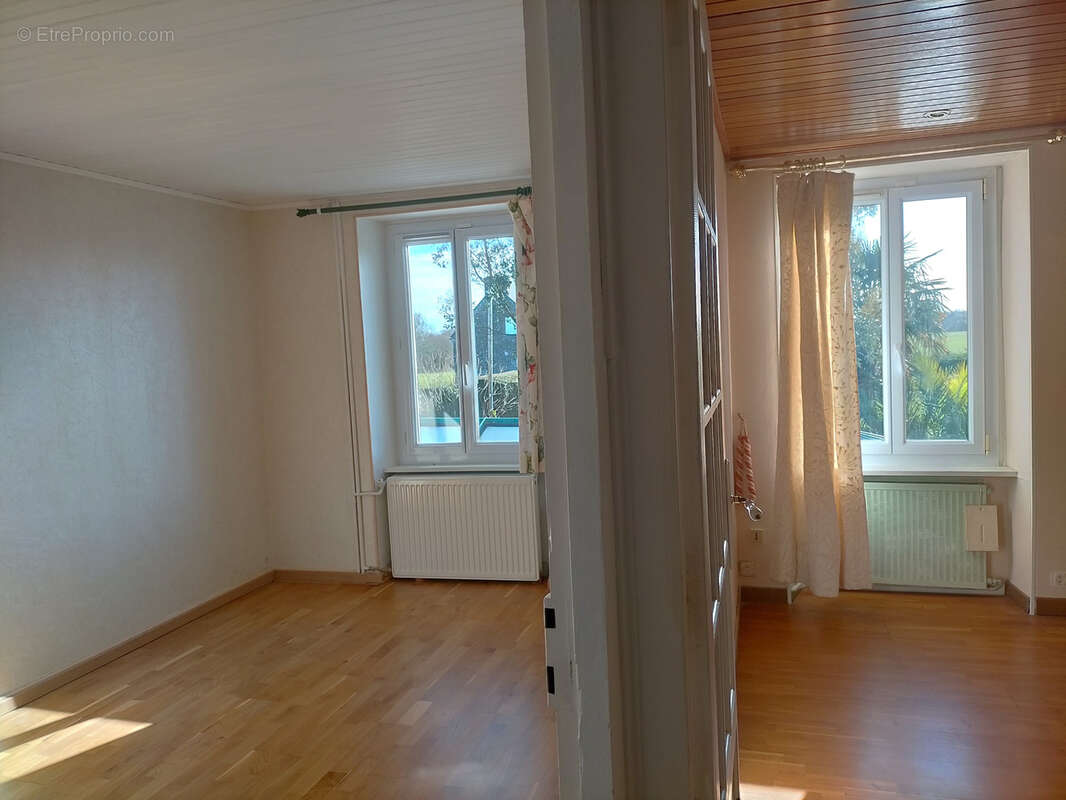 Maison à PLESSIX-BALISSON
