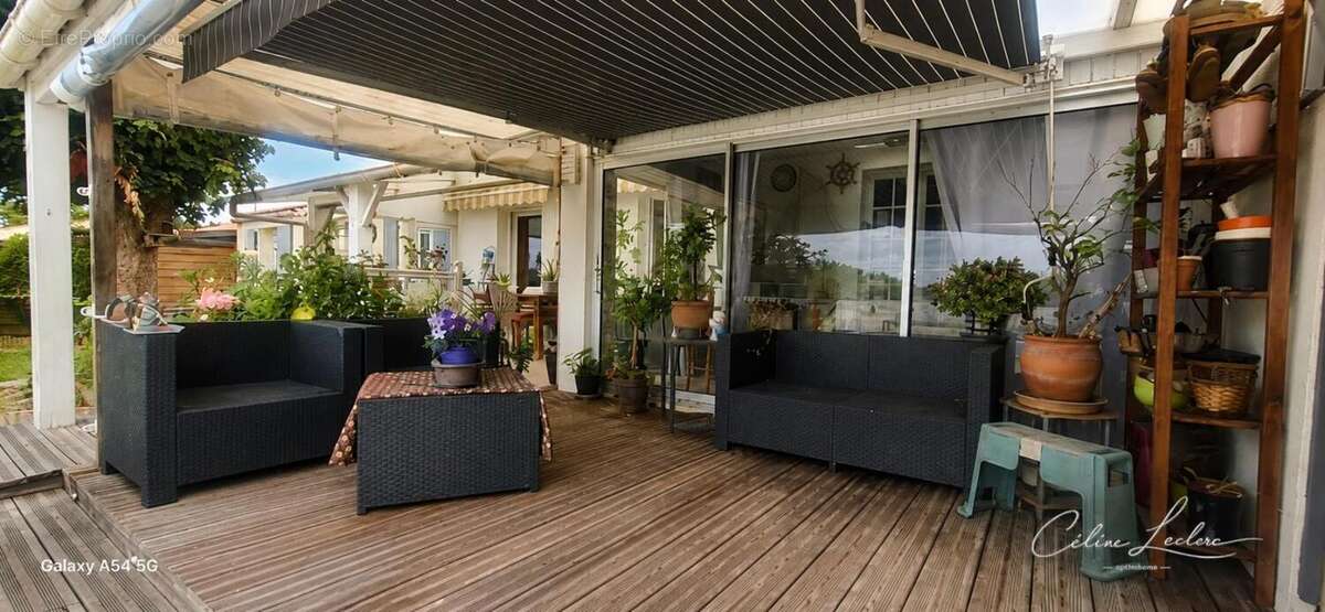 Maison individuelle - 120m2 - T5 avec piscine à Andilly (17) - photo 14