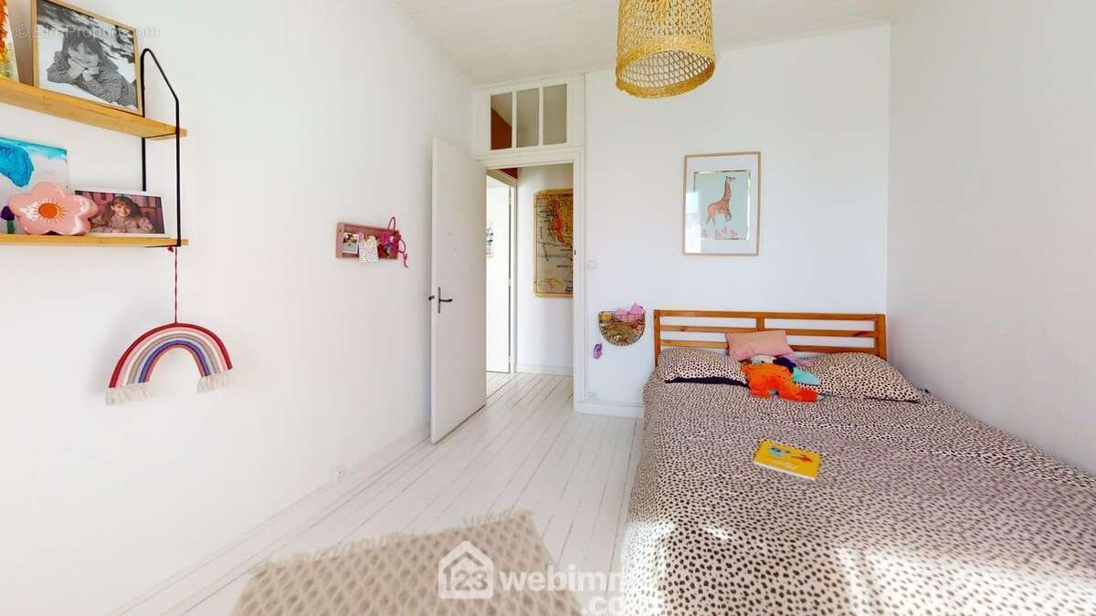 Chambre 3, pièce calme et confortable