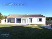 Maison à LA PLAINE-SUR-MER