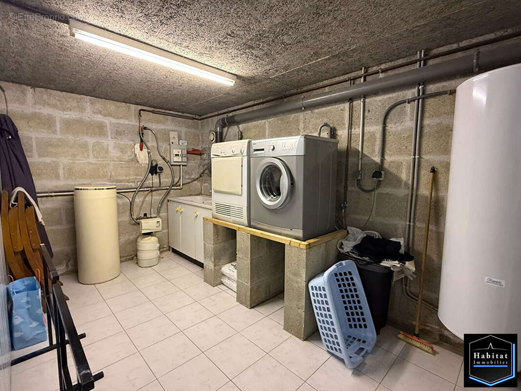 Maison à LE PLESSIS-BELLEVILLE