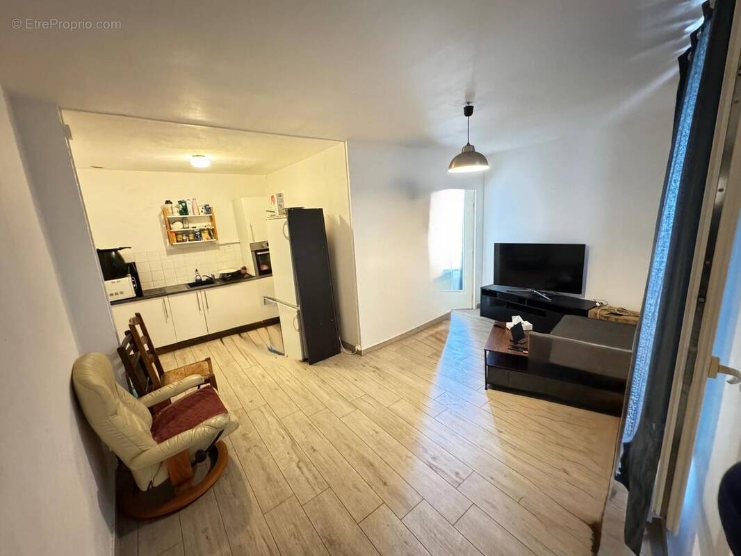 Photo 1 - Appartement à NIMES