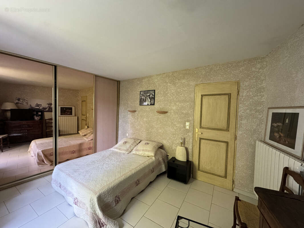 Appartement à MORMOIRON