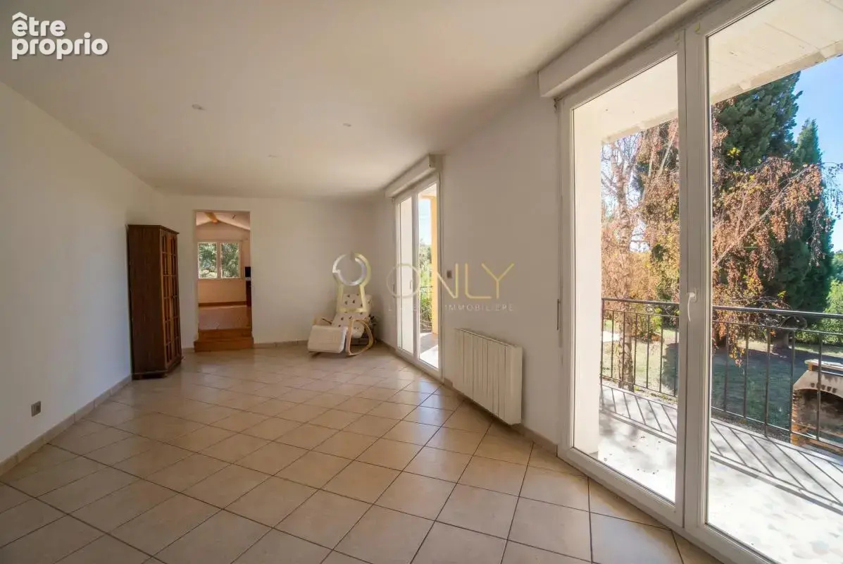 Fareins _ Maison 140 m² + sous-sol aménagé 75 m² - photo 12