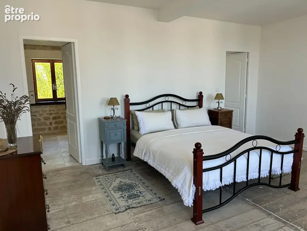 Grande maison de caractère au coeur de Néré avec jardin et dépendance - photo 11