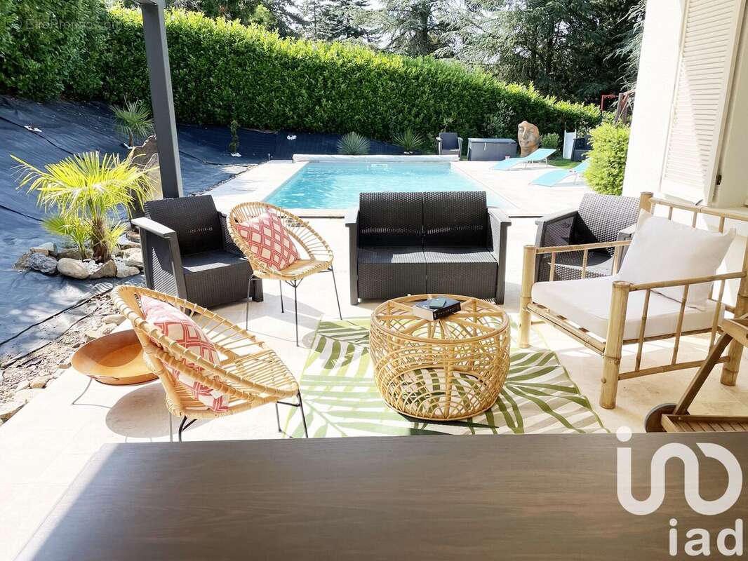 Photo 7 - Maison à SAINT-GENEST-LERPT