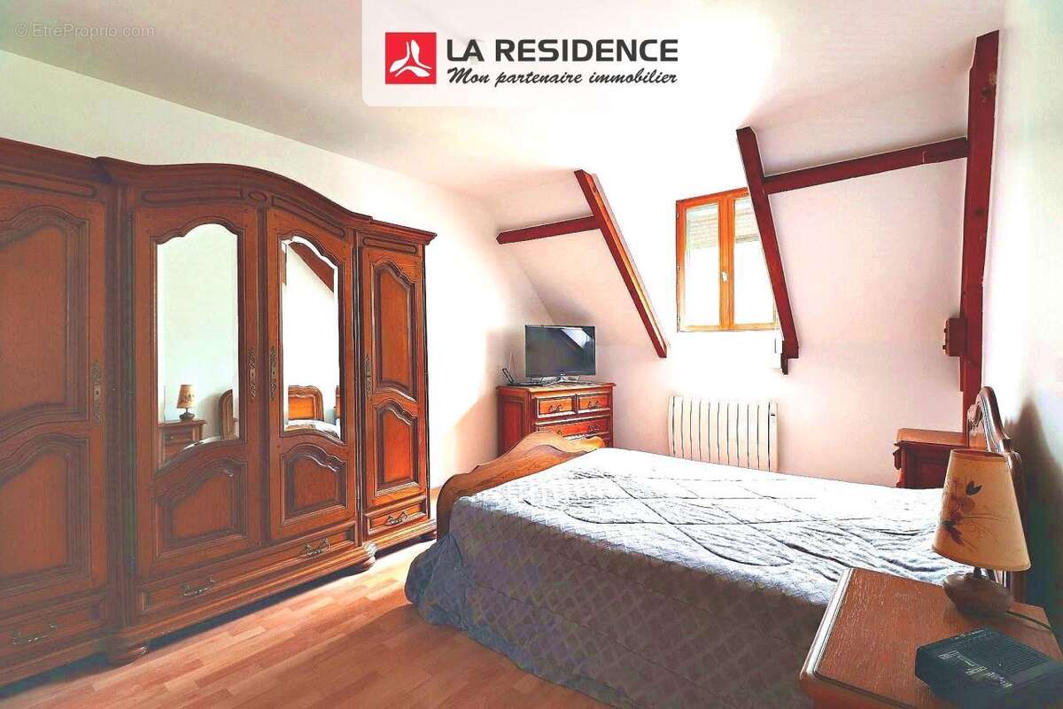 Maison à L&#039;ETANG-LA-VILLE