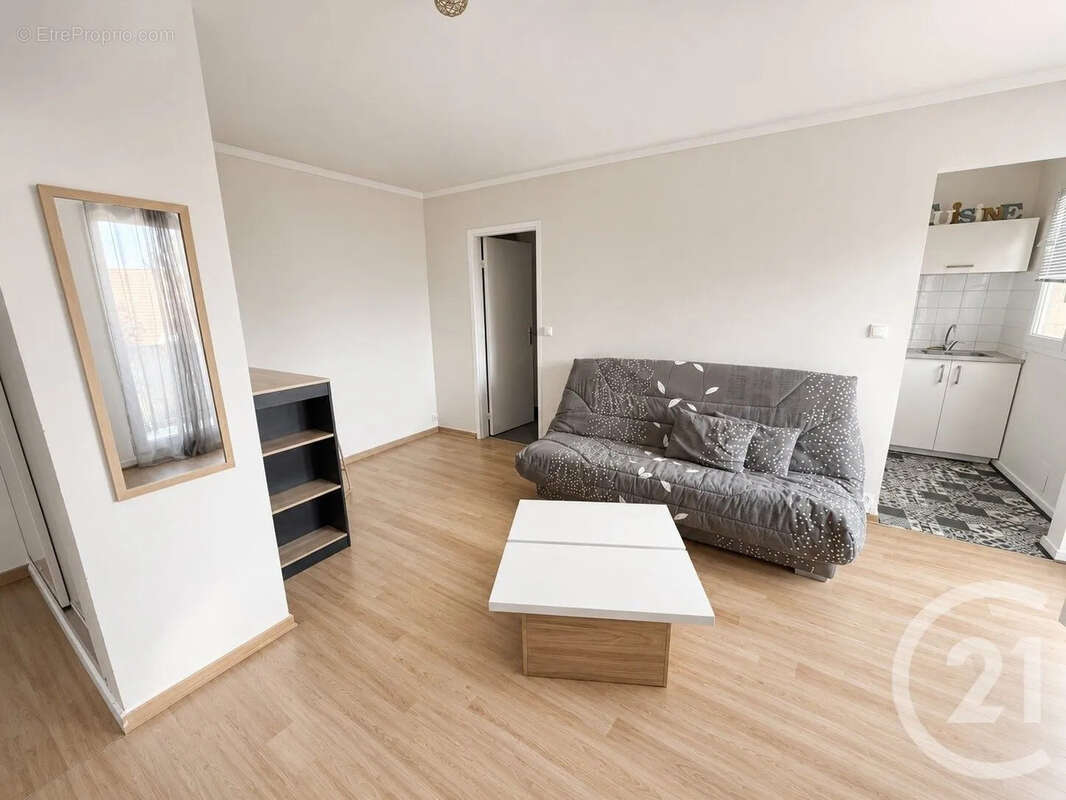 Appartement à LE PLESSIS-BELLEVILLE