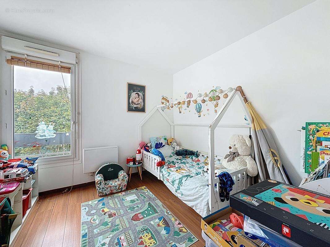 Appartement à MONTIGNY-LE-BRETONNEUX