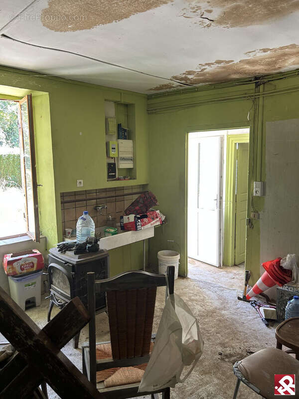 Maison à SAINT-SULPICE-LES-CHAMPS