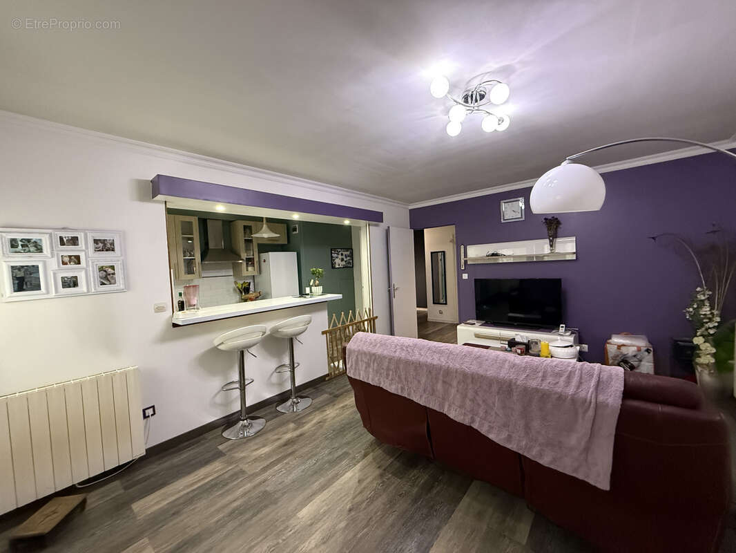 Appartement à LE BLANC-MESNIL