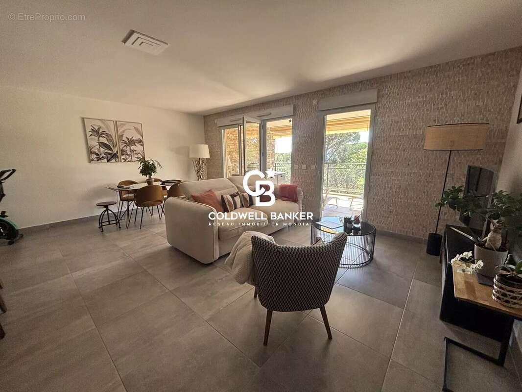 Appartement à SAINT-RAPHAEL