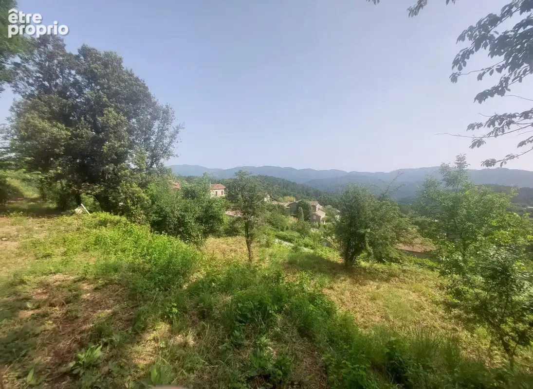 Terrain à SAINT-PAUL-LA-COSTE