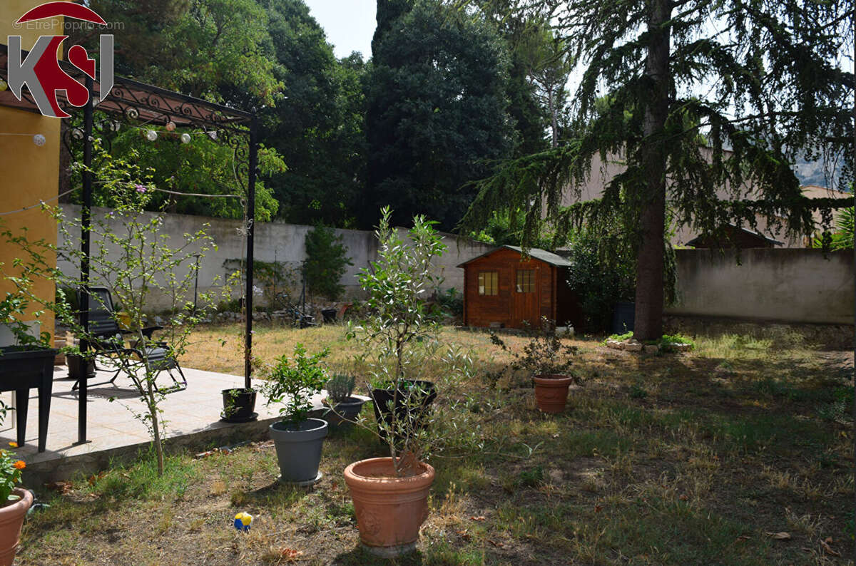 Maison a étage : Marseille 13010 - photo 2