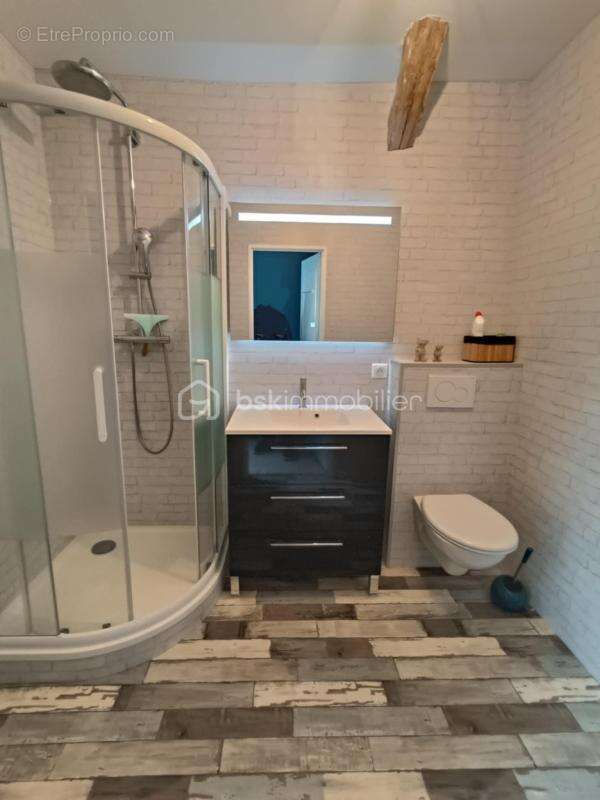 Maison à SAINT-MARTIAL-DE-NABIRAT