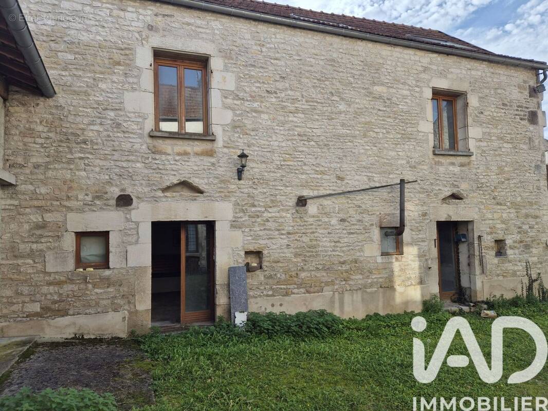 Photo 1 - Maison à RAVIERES