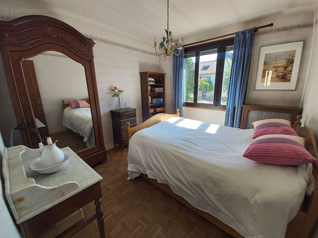 Maison à ROSNY-SOUS-BOIS