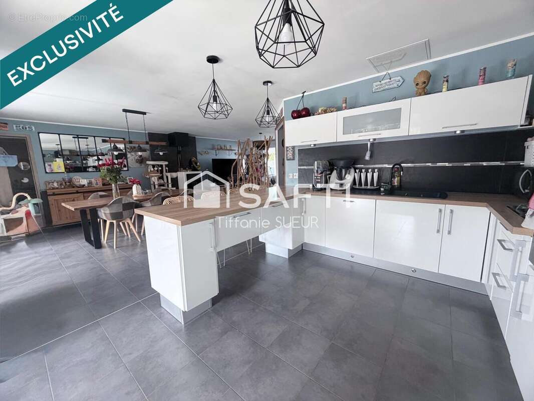 Photo 5 - Maison à ESTEVELLES