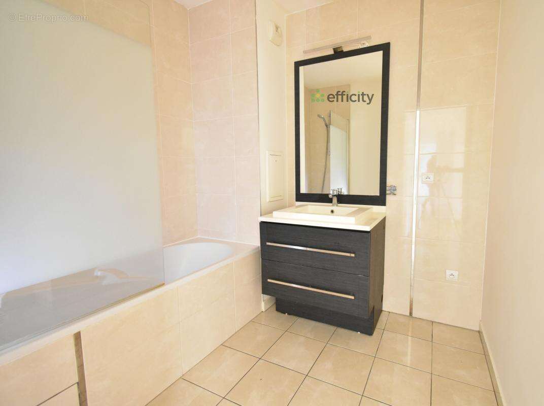 Appartement à VELIZY-VILLACOUBLAY