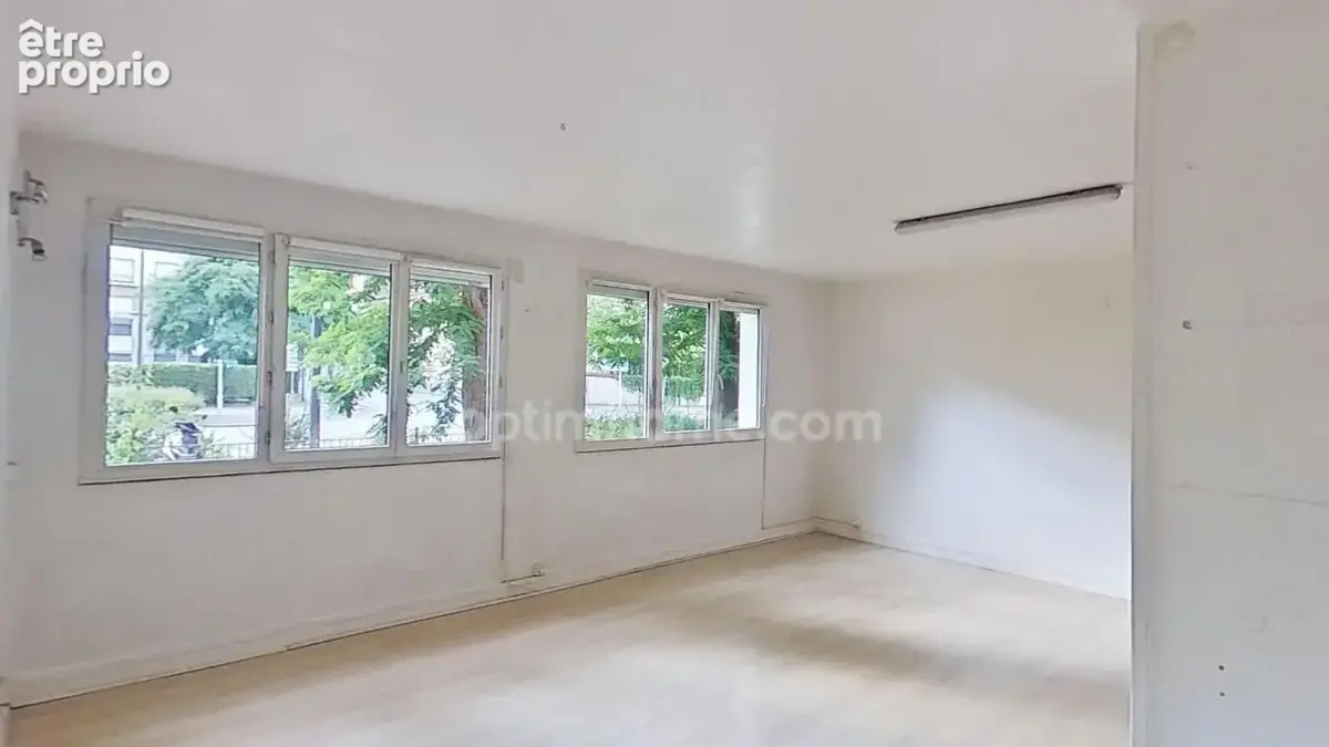 MAISONS-ALFORT Centre – Appartement de 67 m² avec 2 ou 3 chambres, parking et cave - à 10 minutes du RER D - photo 9