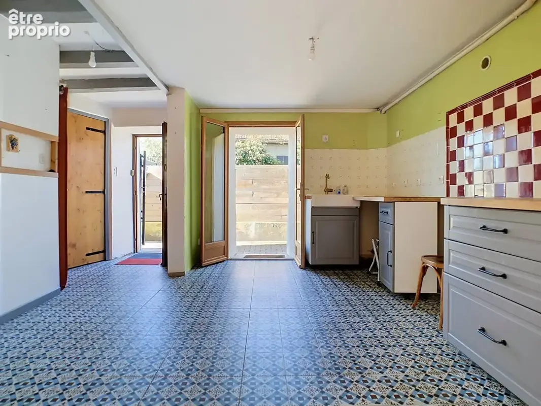 POISAT - Maison de village T4 de 95m2 - photo 2