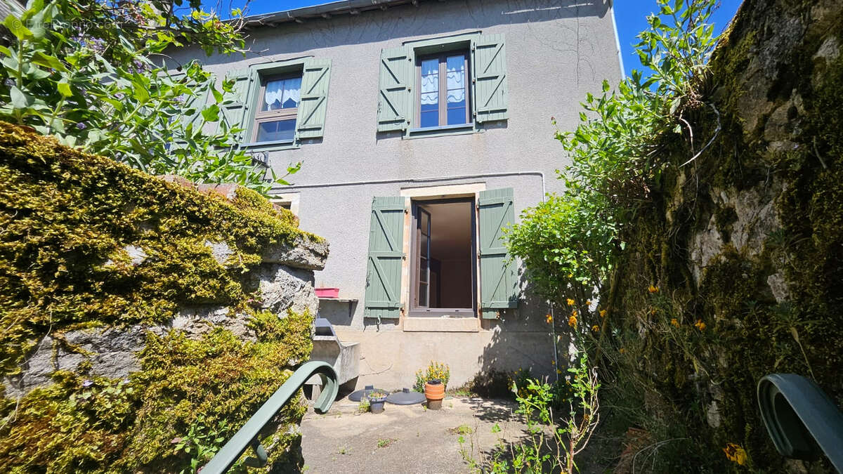 Maison à NEXON