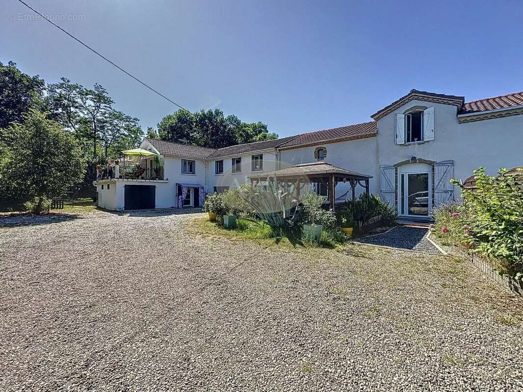 Maison de Caractère à la Campagne - photo 14