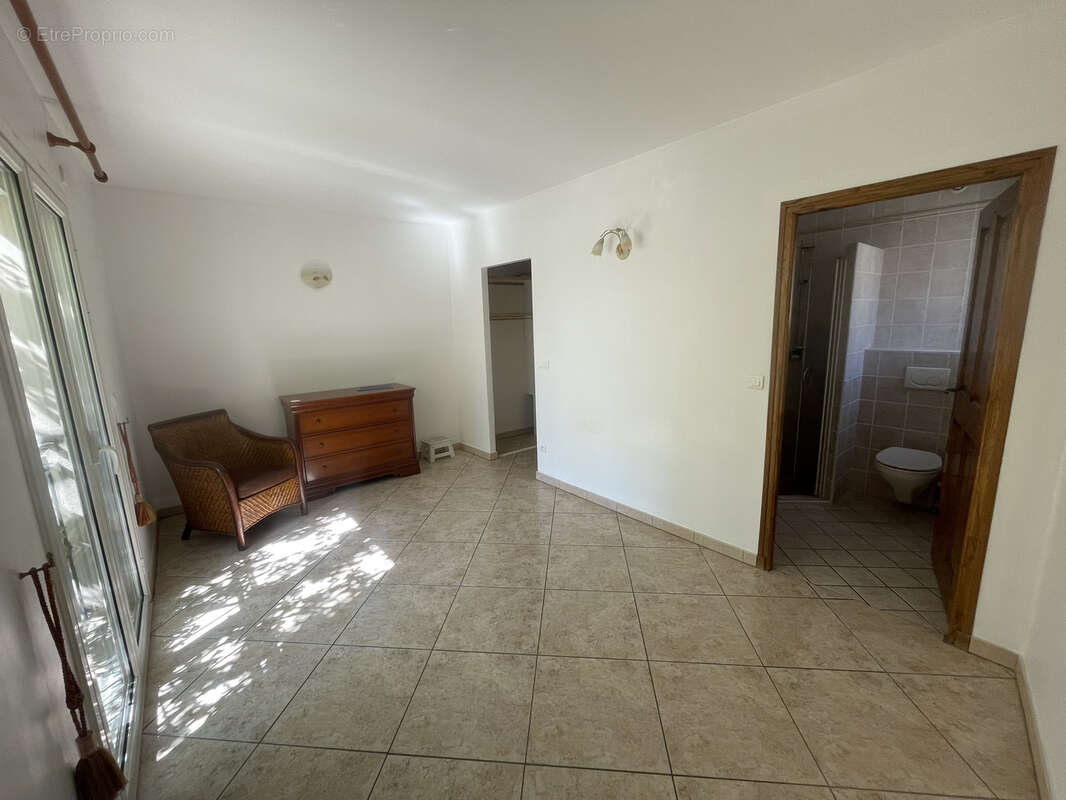 Appartement à CABRIES