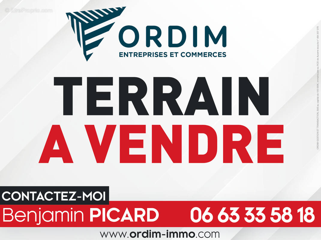 Terrain à AUXERRE