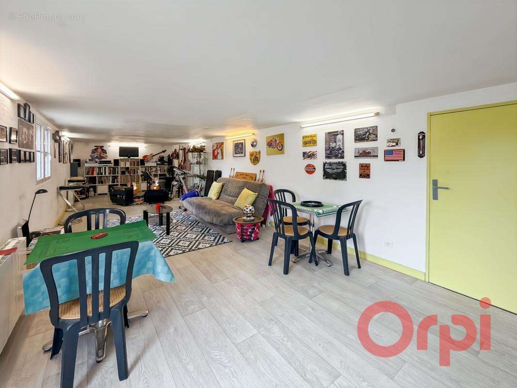 Maison à SAINT-MAUR